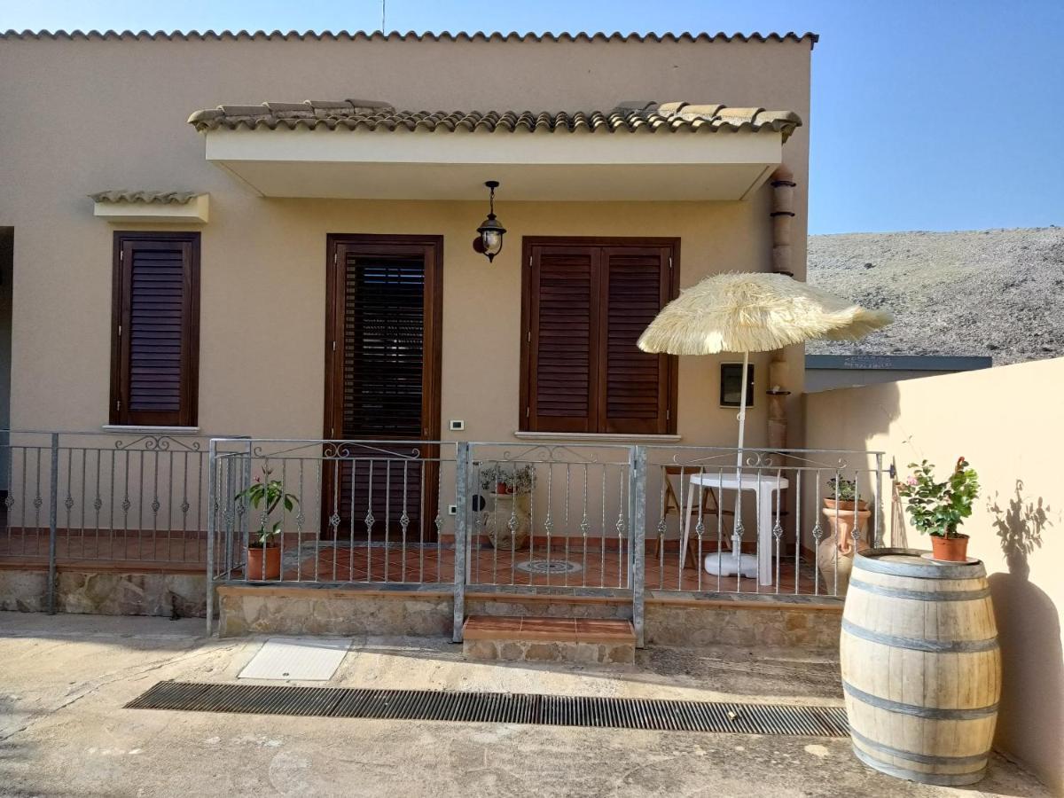 Apartmán Monolocale Da Andrea Custonaci Exteriér fotografie